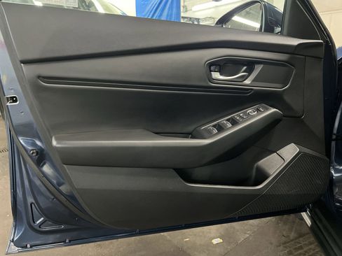 Used 2024 Honda Accord EX image 14