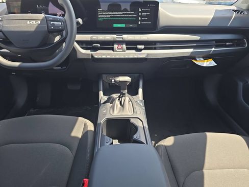 New 2026 Kia K4 FWD image 14