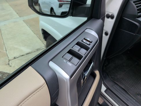 Used 2023 Toyota 4Runner SR5 Premium w/ Moonroof Package AWD/4WD image 14