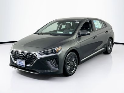Used 2022 Hyundai Ioniq SE