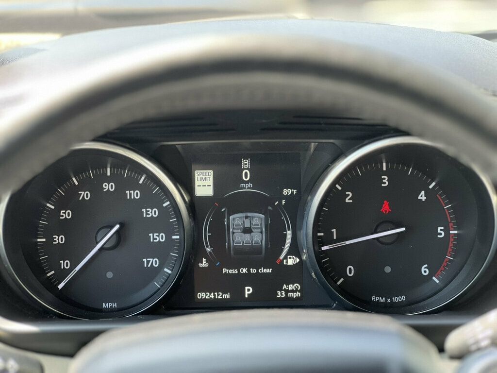 Used 2016 Land Rover Range Rover Sport HSE AWD/4WD image 20