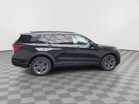 Used 2026 Ford Explorer Active w/ Active Comfort Package AWD/4WD image 42
