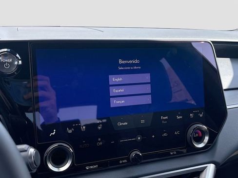 New 2026 Lexus RX 450h AWD image 33