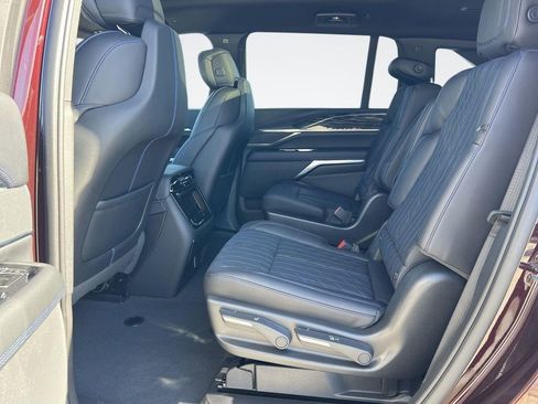 New 2026 Cadillac Escalade IQ Luxury 1 AWD/4WD image 28