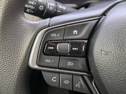 Used 2020 Honda Accord EX image 33