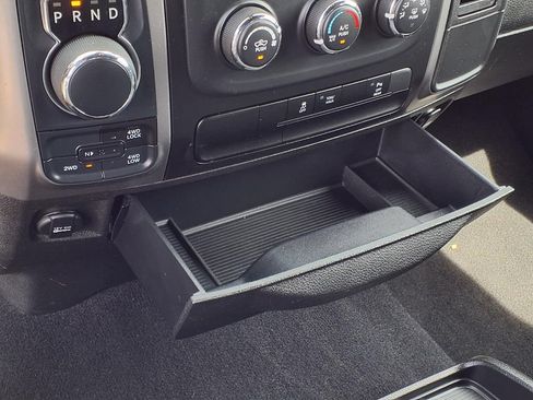 Used 2024 RAM 1500 Warlock AWD/4WD image 12