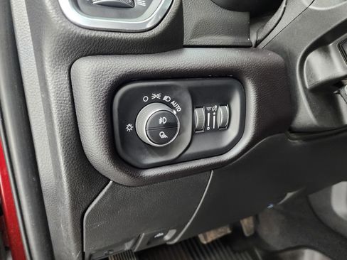 Used 2022 RAM 3500 Laramie image 44