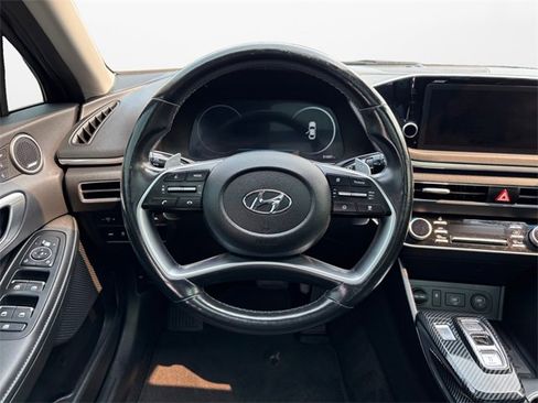 Used 2020 Hyundai Sonata Limited image 12