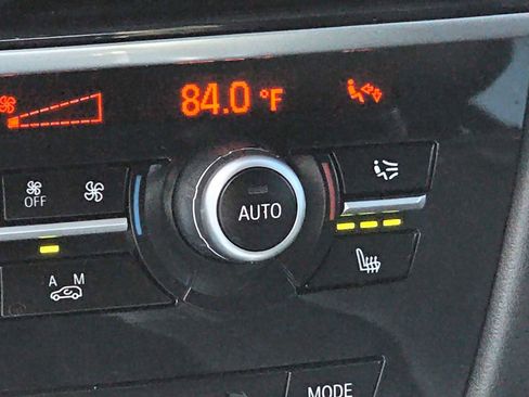 Used 2019 BMW X6 xDrive35i w/ M Sport Package image 30