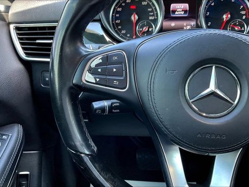 Used 2019 Mercedes-Benz GLS 550 4MATIC w/ Driver Assistance Package image 11