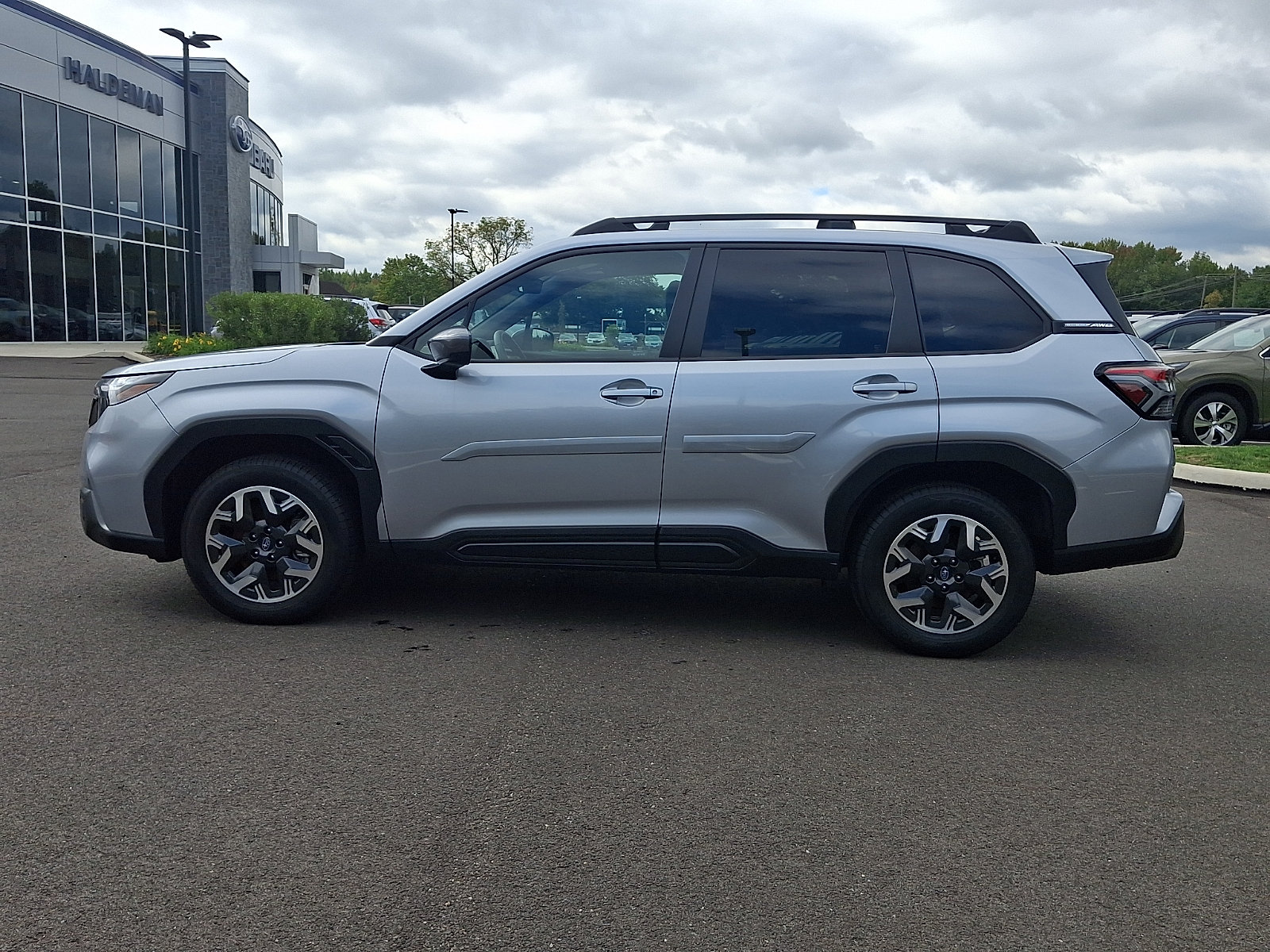 Certified 2026 Subaru Forester Premium AWD/4WD image 4