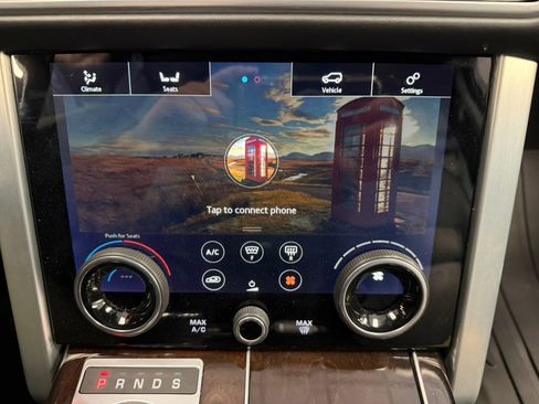 Used 2020 Land Rover Range Rover HSE image 28