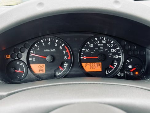 Used 2011 Nissan Frontier S AWD/4WD image 19