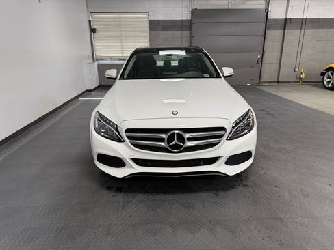 Used 2015 Mercedes-Benz C 300 4MATIC Sedan image 3
