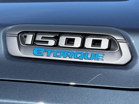 New 2026 RAM 1500 4x4 Crew Cab image 25
