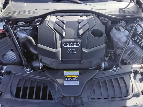 Certified 2022 Audi A8 L 3.0T image 15