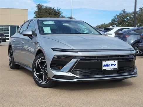 New 2026 Hyundai Sonata SEL image 1