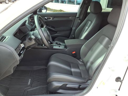 Certified 2025 Honda Civic Sport image 4