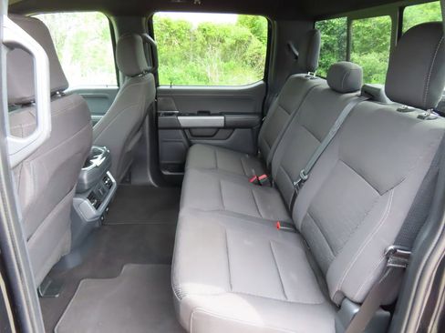 Used 2025 Ford F150 XLT w/ Equipment Group 302A MID AWD/4WD image 29