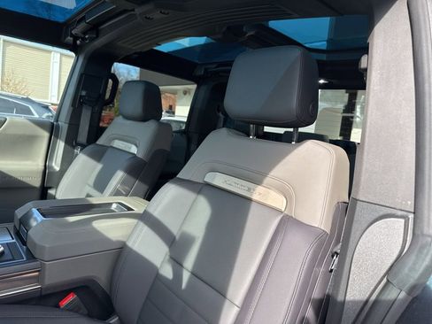 Used 2025 GMC Hummer EV 3X image 17