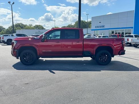 Used 2024 GMC Sierra 2500 AT4 w/ AT4 Premium Plus Package AWD/4WD image 6