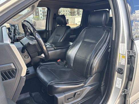 Used 2019 Ford F350 Lariat w/ Lariat Ultimate Package image 25