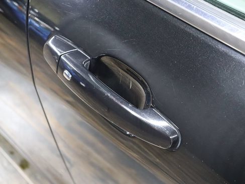 Used 2020 Chevrolet Equinox LT FWD image 10