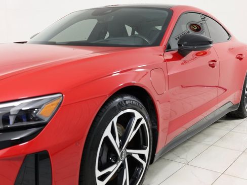 Used 2022 Audi e-tron GT Prestige image 50