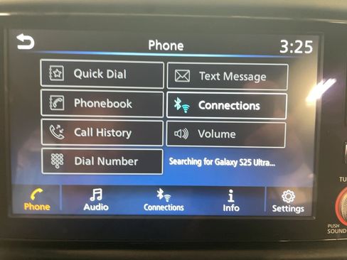 Certified 2024 Nissan Kicks SR FWD image 10