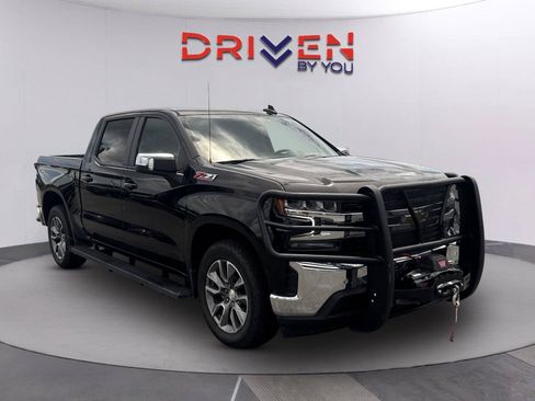Used 2021 Chevrolet Silverado 1500 LT w/ All Star Edition Plus AWD/4WD image 2