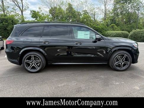 New 2026 Mercedes-Benz GLS 450 4MATIC image 4