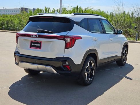 Used 2025 Kia Seltos S image 5