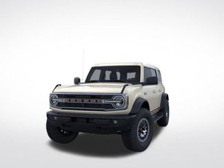 New 2026 Ford Bronco Outer Banks w/ Sasquatch Package AWD/4WD video 1