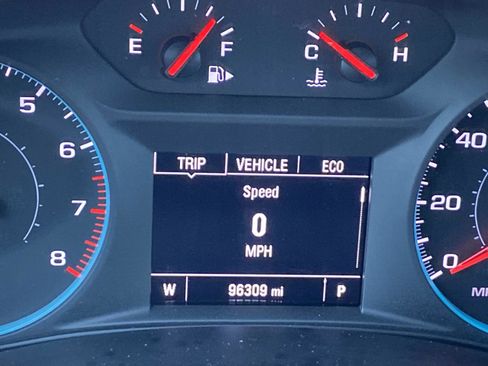 Used 2023 Chevrolet Malibu LT image 23