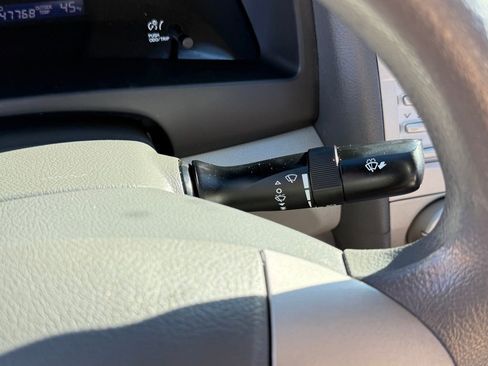 Used 2010 Toyota Camry image 20