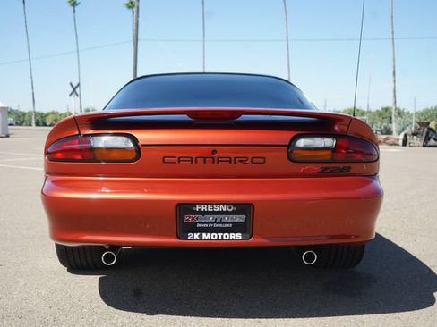 Used 2002 Chevrolet Camaro Z28 w/ Preferred Equipment Group 2 RWD image 14