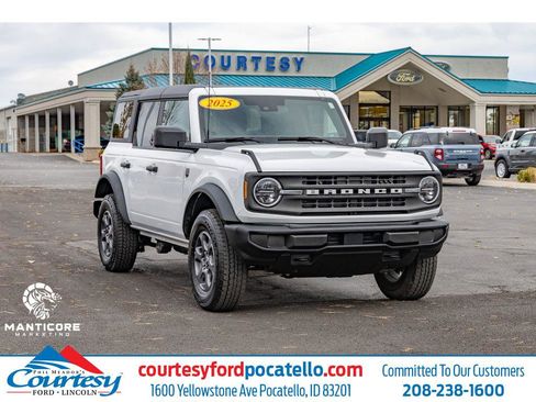 Used 2025 Ford Bronco Big Bend image 1