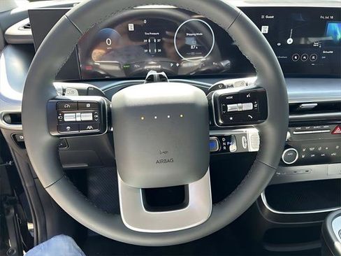 New 2026 Hyundai Ioniq 9 SEL image 13