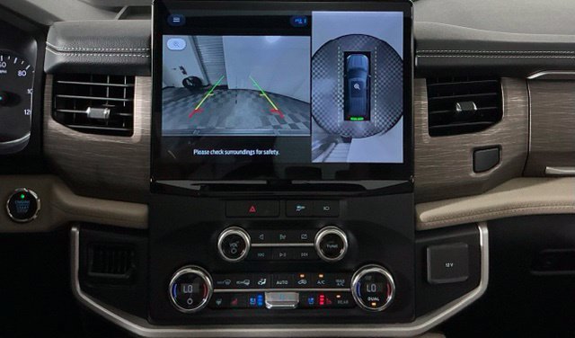 Used 2022 Ford Expedition Limited RWD image 15
