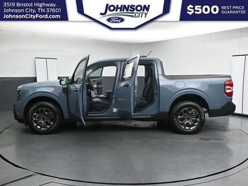 Used 2025 Ford Maverick XLT w/ Equipment Group 301A AWD/4WD image 50