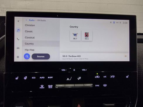 Used 2023 Toyota bZ4X XLE w/ Weather Package image 27