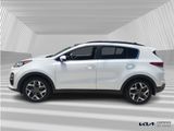 Certified 2022 Kia Sportage EX image 2
