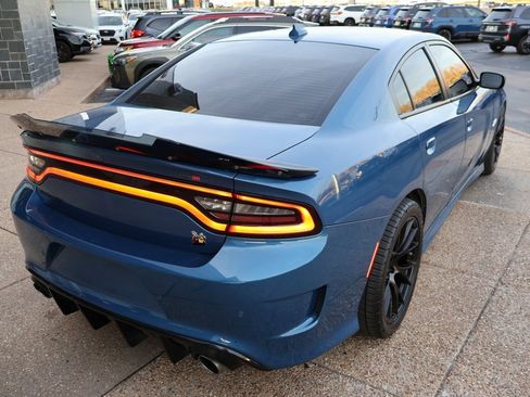 Used 2020 Dodge Charger Scat Pack image 6