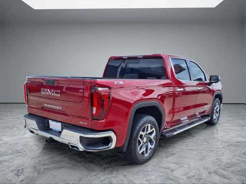 Used 2025 GMC Sierra 1500 SLT AWD/4WD image 7