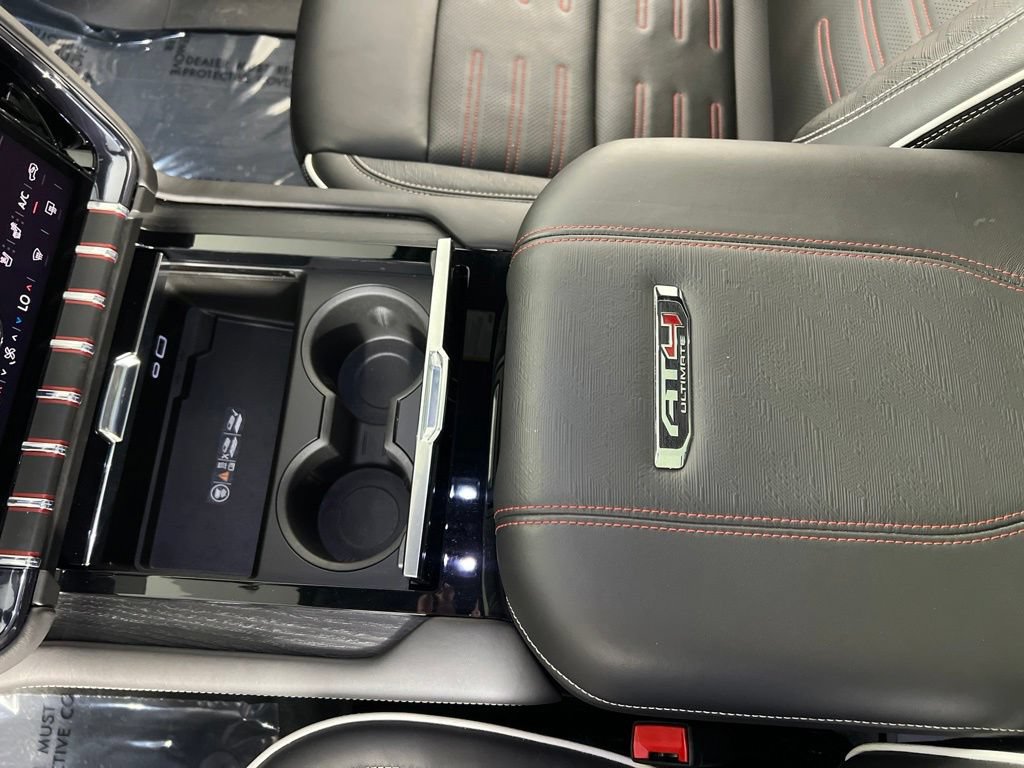 Used 2025 GMC Yukon XL AT4 Ultimate w/ LPO, Floor Liner Package AWD/4WD image 29
