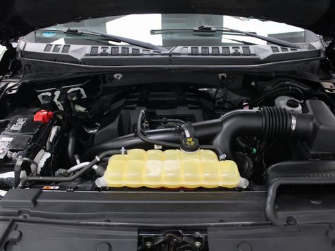 Used 2018 Ford F150 Lariat image 11