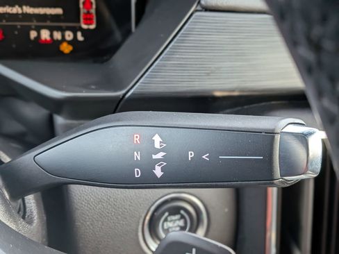 Certified 2025 GMC Acadia Elevation image 31