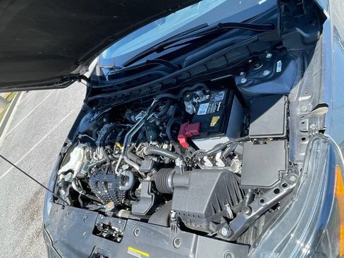 Used 2024 Nissan Altima 2.5 SV FWD image 51