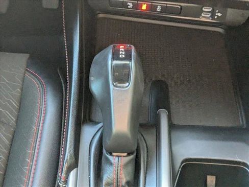 Used 2025 Dodge Charger R/T w/ Sun & Sound Package image 15