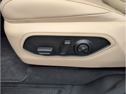 New 2026 Jeep Grand Cherokee Limited image 11